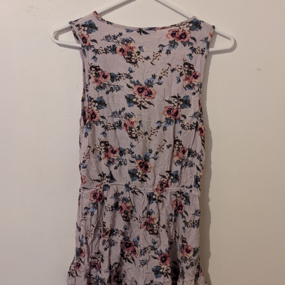 Floral romper - Picture 2 of 2